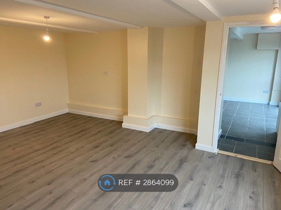 Additional image 3 of 1 bed flat to rentStation Road, Cardigan SA43