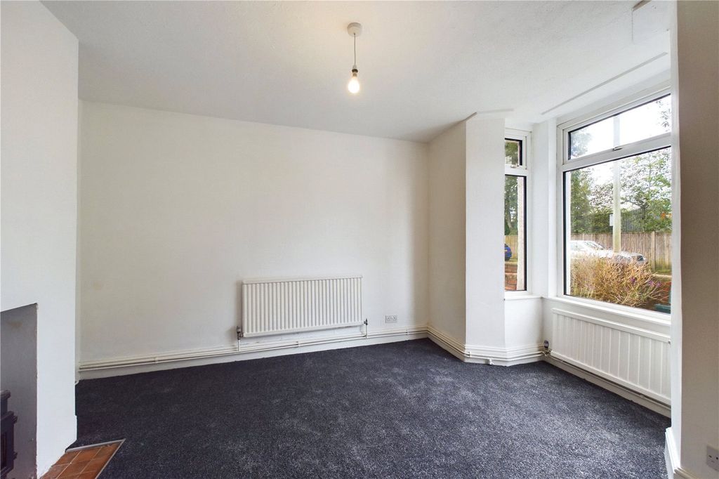 Additional image 3 of 2 bed terraced house to rentHambridge Road, Newbury, Berkshire RG14