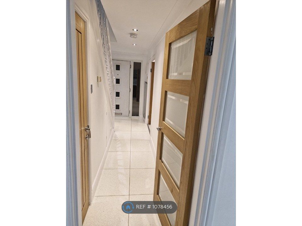Additional image 8 of 4 bed detached house to rentPark Farm Way, Peterborough PE2