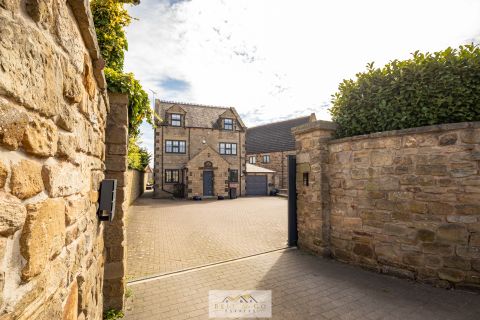 Kiveton Lane, Todwick, Sheffield S26