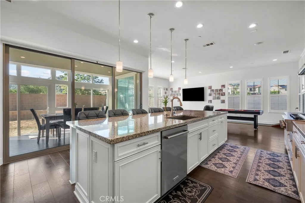 Additional image 94 of 8327 N Mariposa Court, Canoga Park, CA 91304