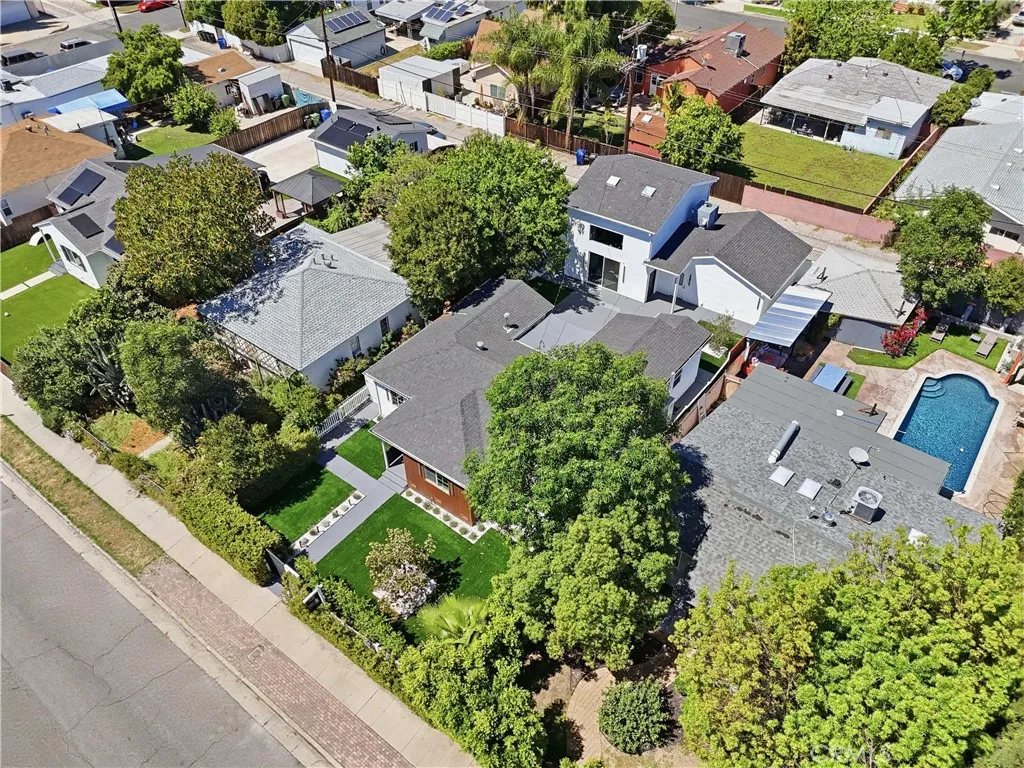 Additional image 91 of 17721 Burbank Blvd, Encino, CA 91316