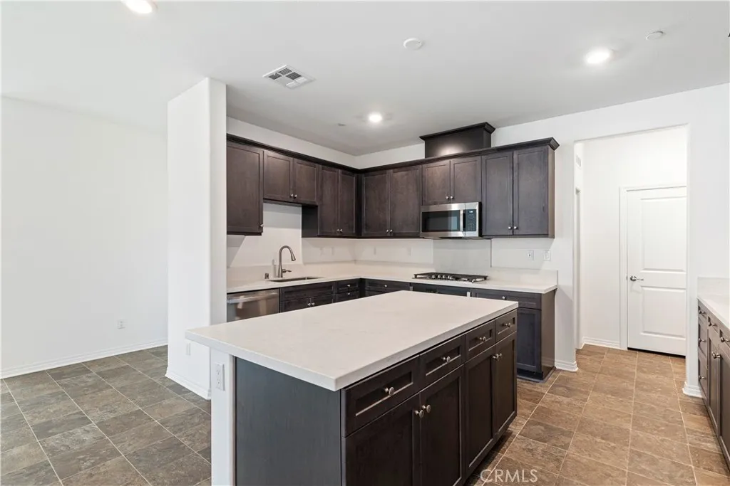 Additional image 9 of 36372 Flint Dr, Winchester, CA 92596
