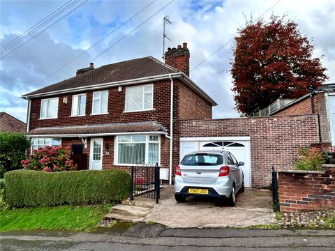 Highfield Drive, Carlton, Nottingham, Nottinghamshire NG4