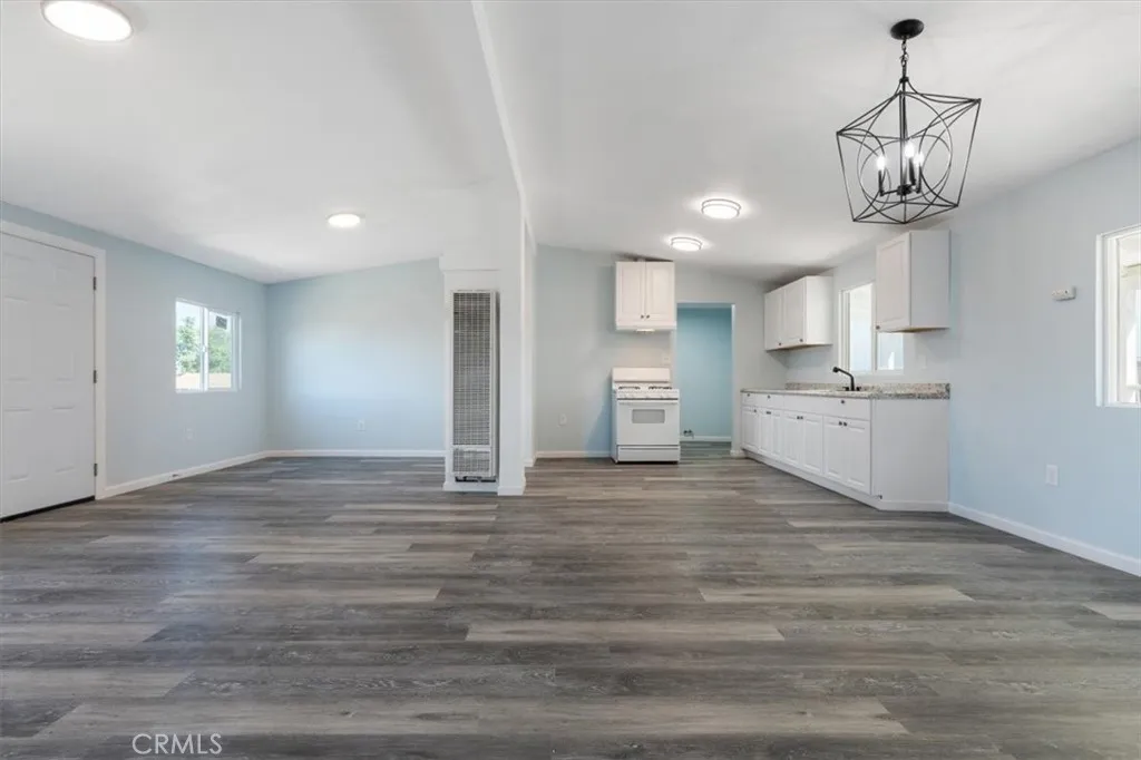 Additional image 71 of 108 2nd Street, Taft, CA 93268
