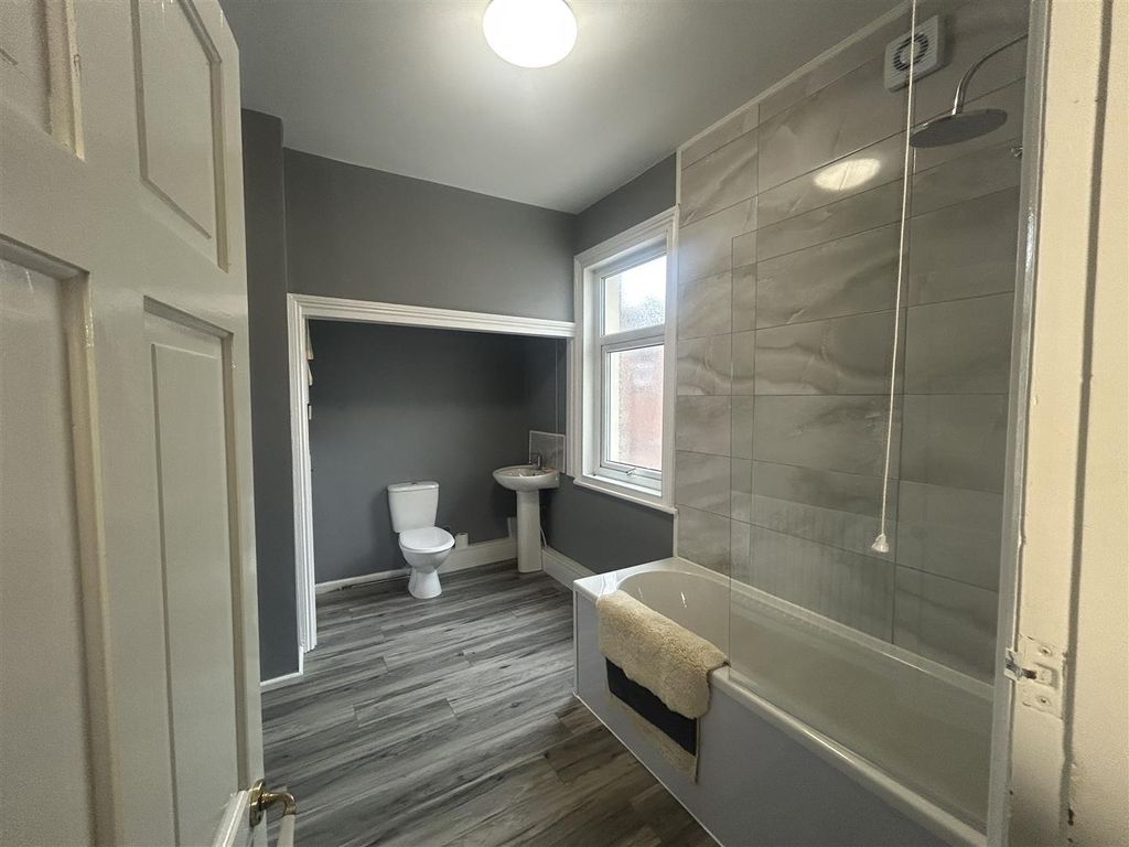 Additional image 9 of 3 bed terraced house to rentChatsworth Terrace, Darlington DL1