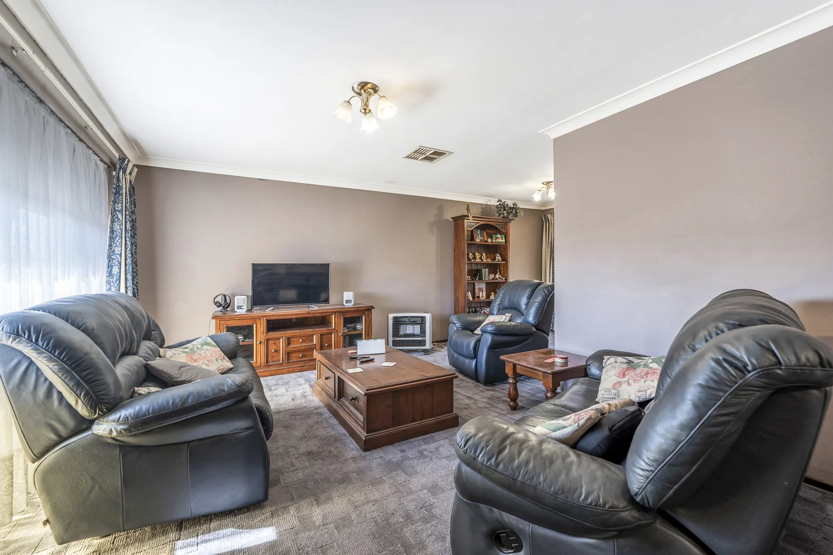 Additional image 16 of 4 Merlin Street, Rockingham WA 6168