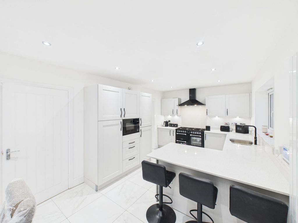 Additional image 3 of 5 bed detached house to rentKingdown Place, Ashington NE63