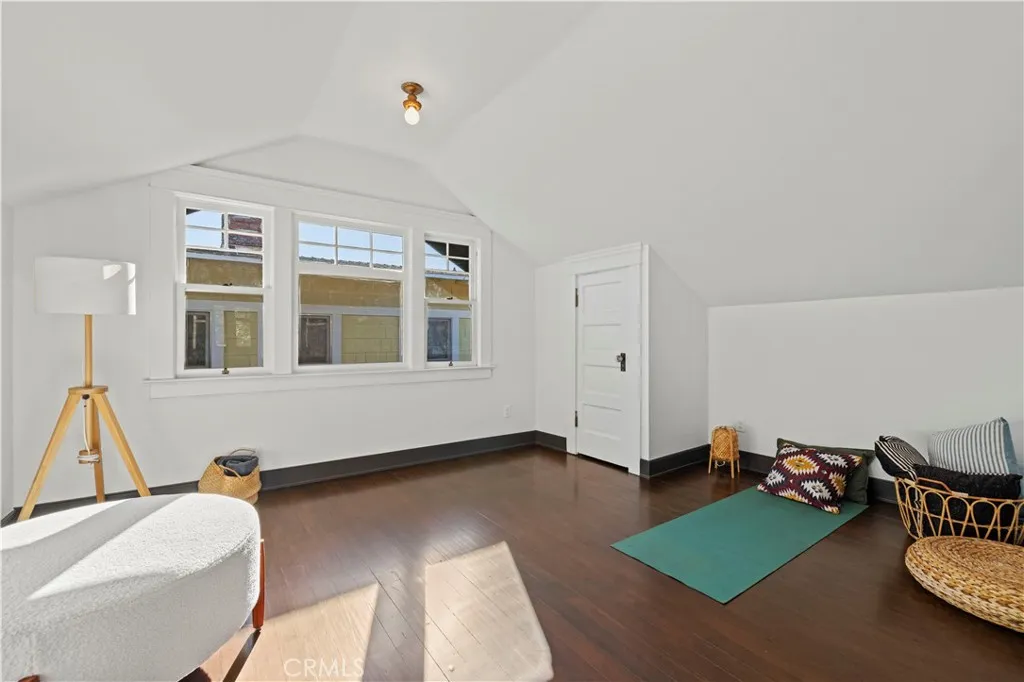 Additional image 132 of 525 Nolden St, Los Angeles, CA 90042