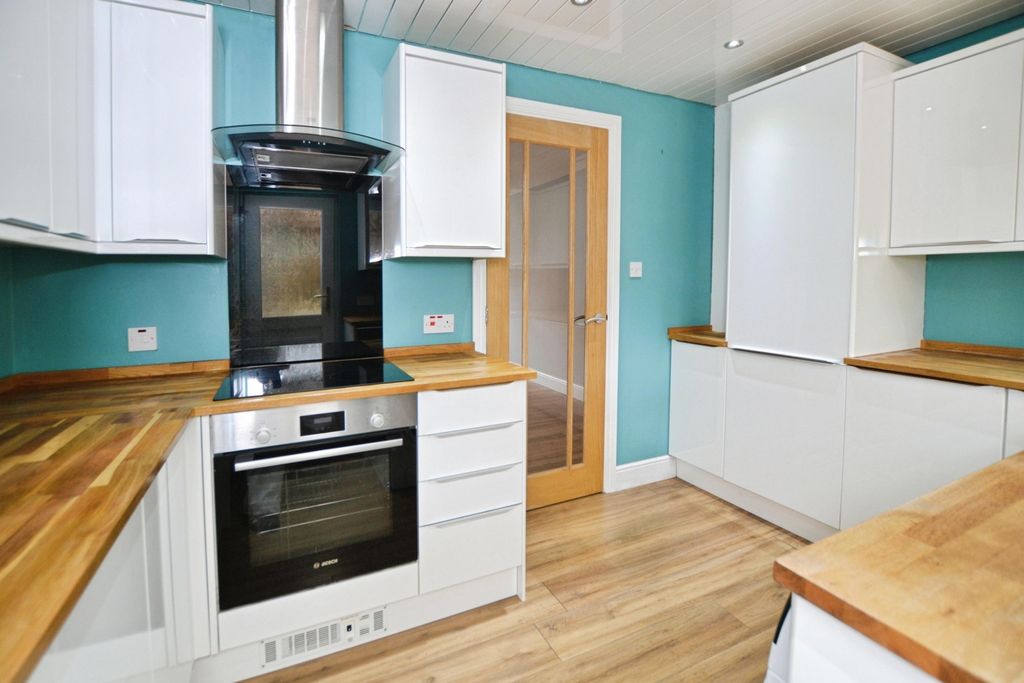 Additional image 5 of 2 bed semi-detached house to rentUpper Craigour, Edinburgh EH17