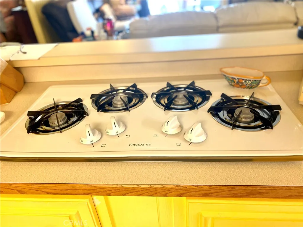 Additional image 15 of 1053 W Johnston Avenue, Hemet, CA 92543