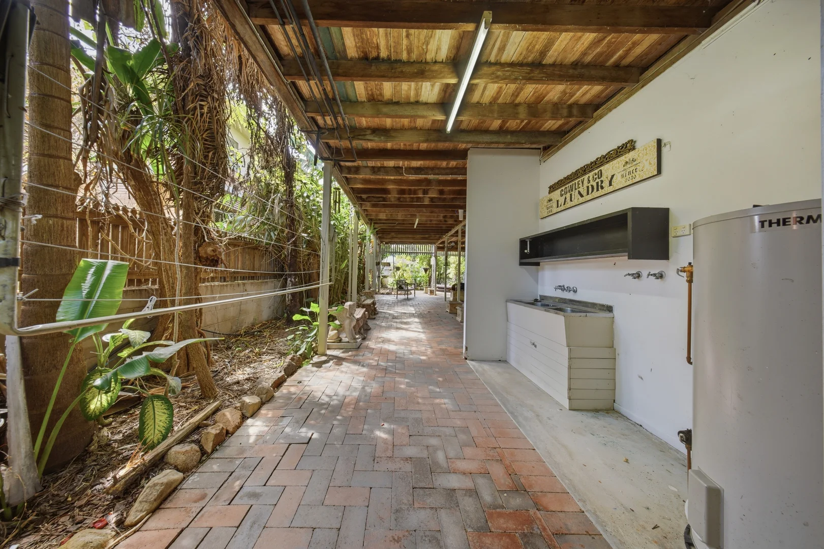 Additional image 30 of 10 Cowley Street, West End QLD 4810