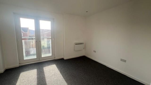 Additional image 10 of 2 bed flat to rentPentre Doc Y Gogledd, Llanelli SA15