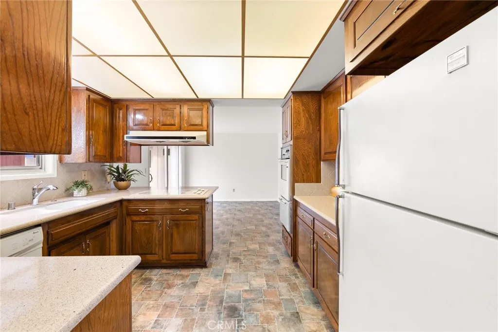 Additional image 65 of 7970 E Ring Street, Long Beach, CA 90808