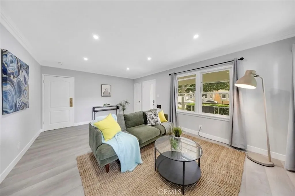 Additional image 35 of 537 28th Ave, Venice, CA 90291