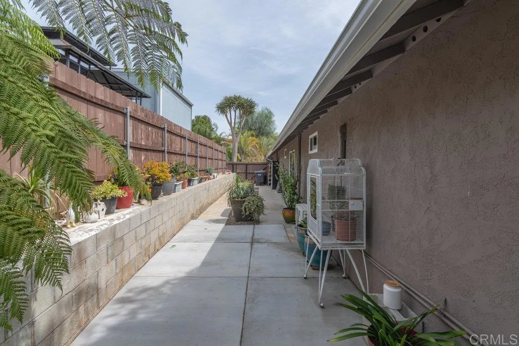 Additional image 110 of 914 N Main Avenue, Fallbrook, CA 92028