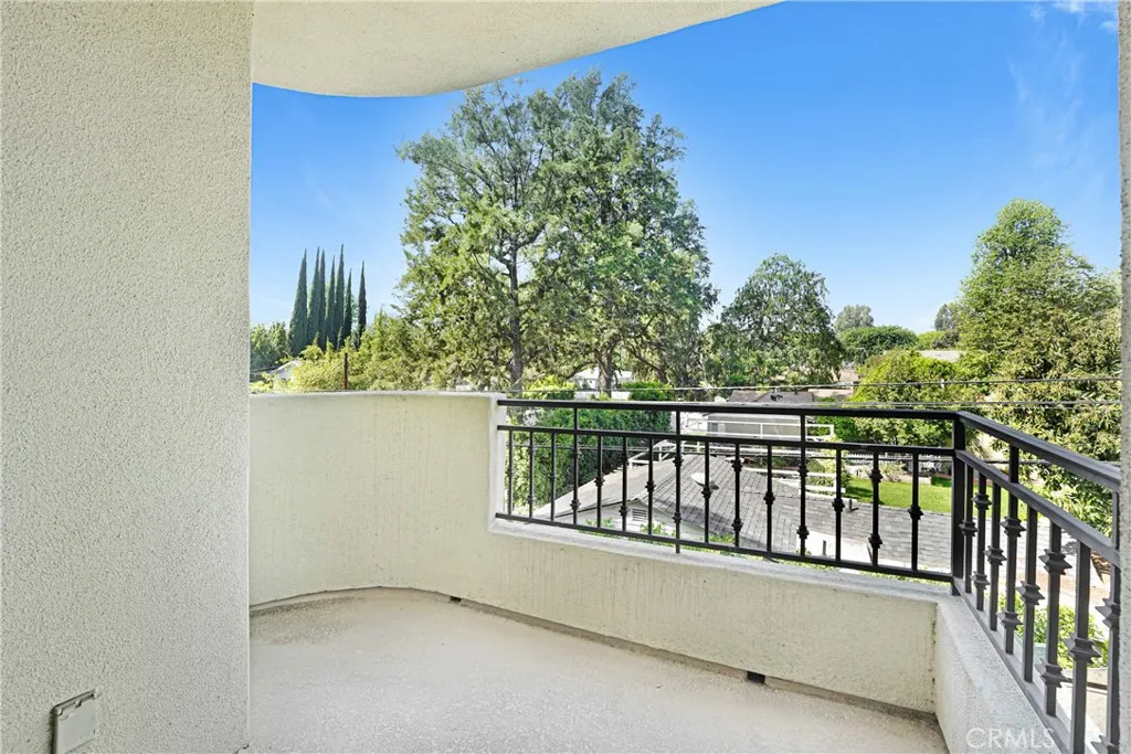 Additional image 21 of 4601 Coldwater Canyon Ave Unit 207, Studio City, CA 91604