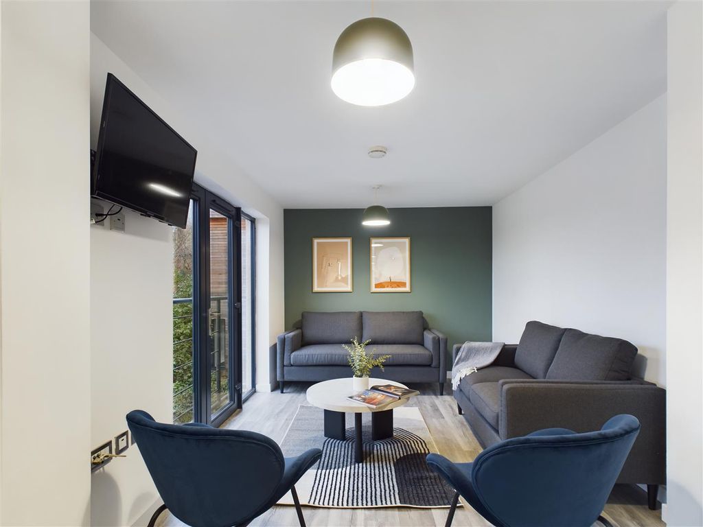 1 bed flat to rentFlat 3, Widcombe Wharf BA2 photo 2