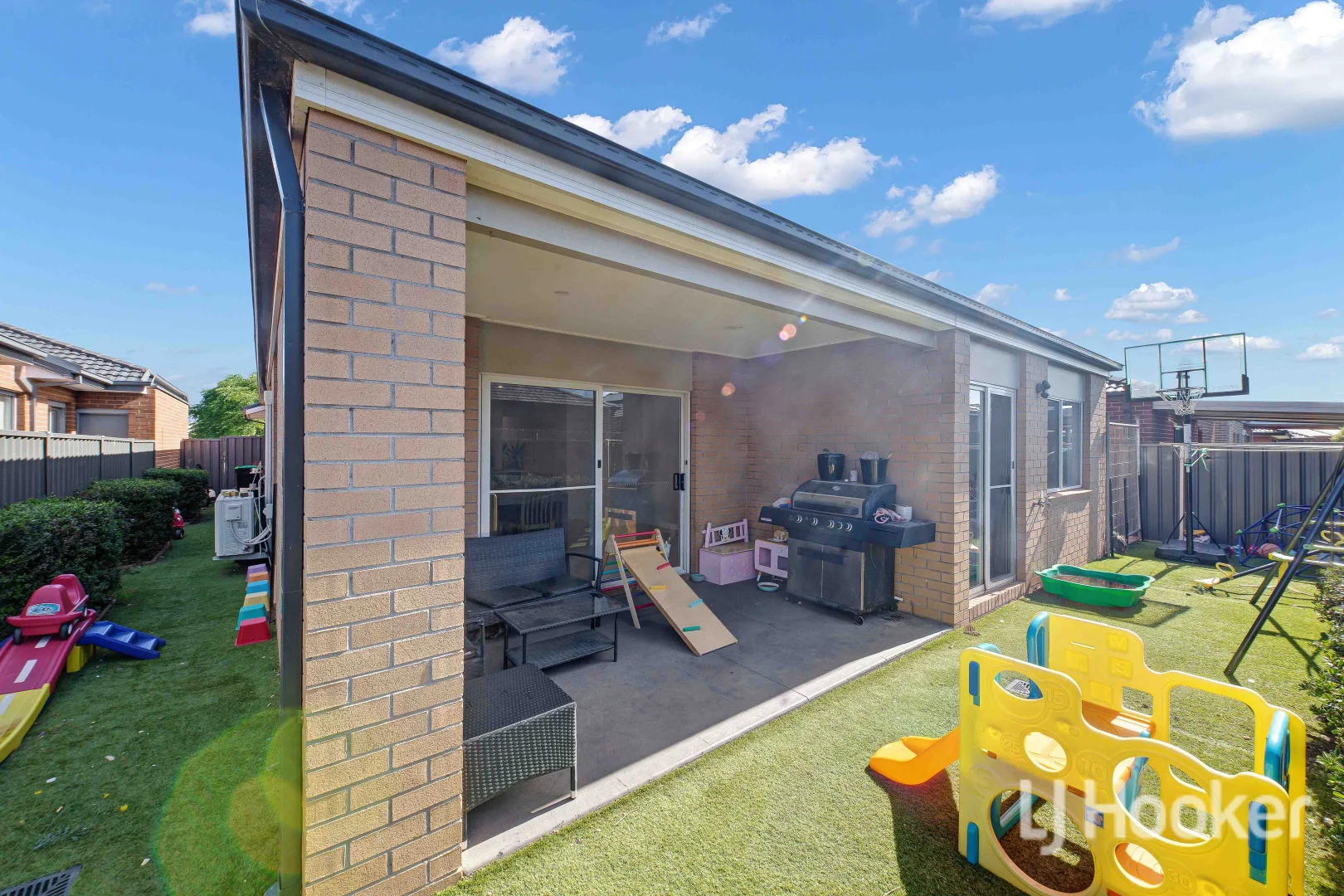 Additional image 12 of 11 Becontree Crescent, Strathtulloh VIC 3338