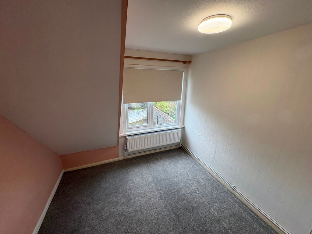 Additional image 12 of 3 bed semi-detached house to rentPark Place, Sarn, Bridgend CF32