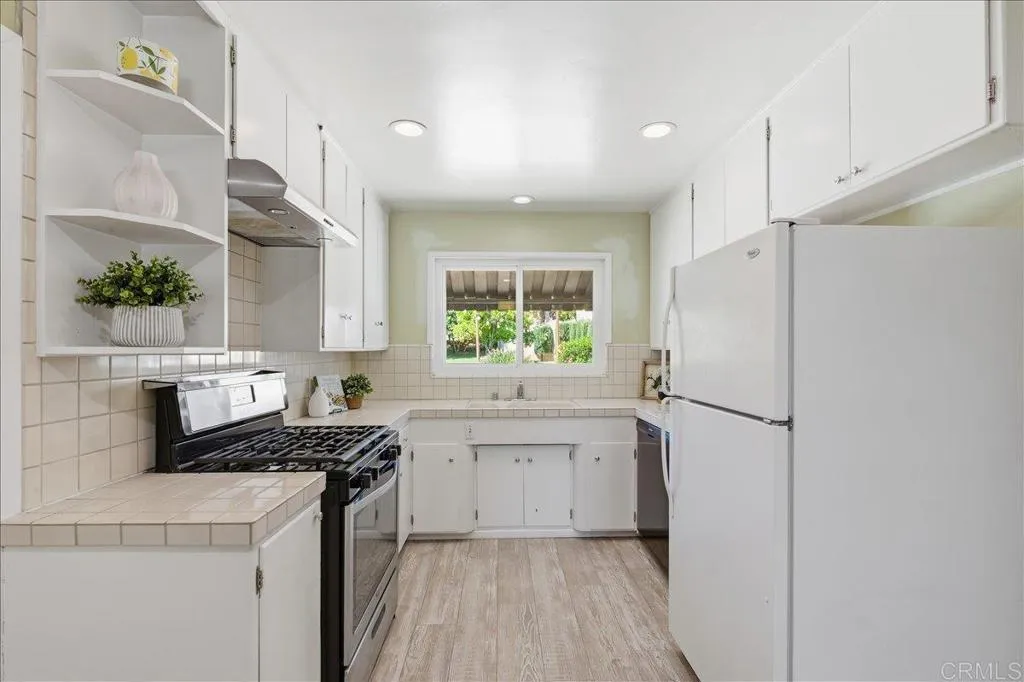Additional image 36 of 387 Girard Way, Vista, CA 92084