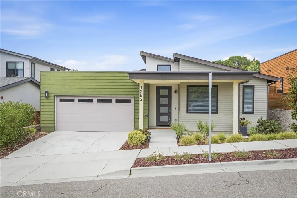 1252 Noveno Ave, San Luis Obispo, CA 93401 photo 2
