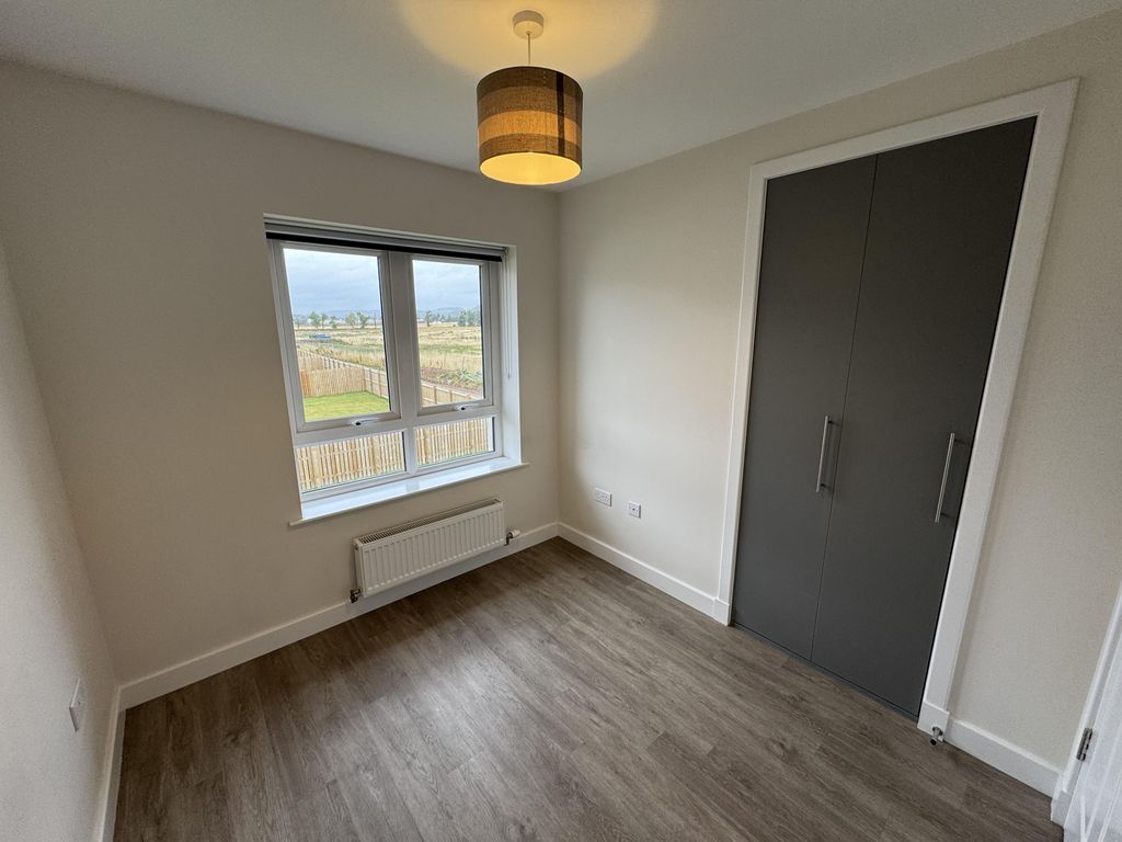 Additional image 30 of 3 bed semi-detached house to rent3 Strathgray Wynd, Dundee DD2