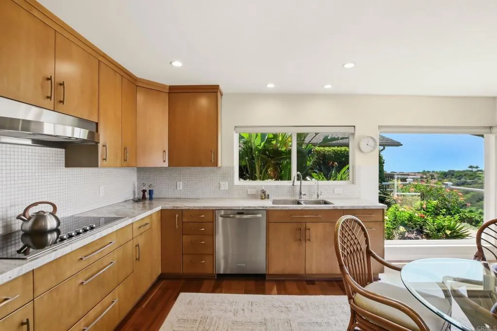 Additional image 92 of 5958 Sagebrush Road, La Jolla, CA 92037