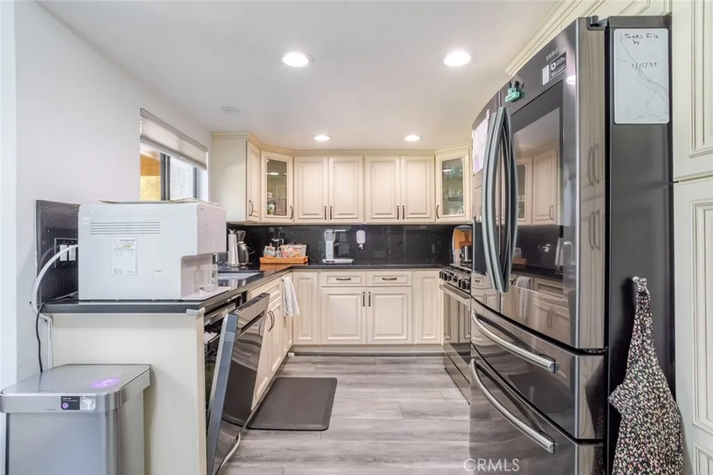 Additional image 44 of 236 N Louise Street Unit 104, Glendale, CA 91206
