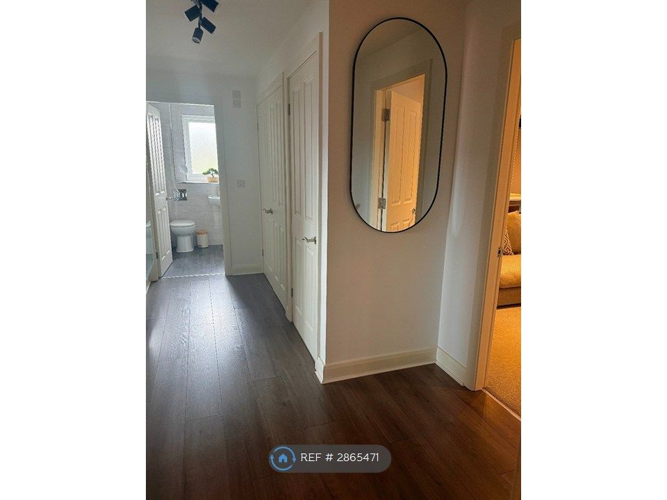 2 bed flat to rentDuncroft, Harrogate HG1 photo 2