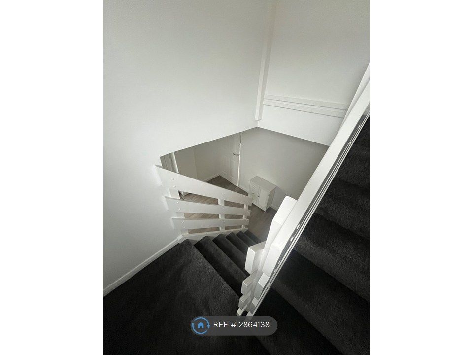 Additional image 14 of 4 bed detached house to rentKenilworth Rise, Livingston EH54