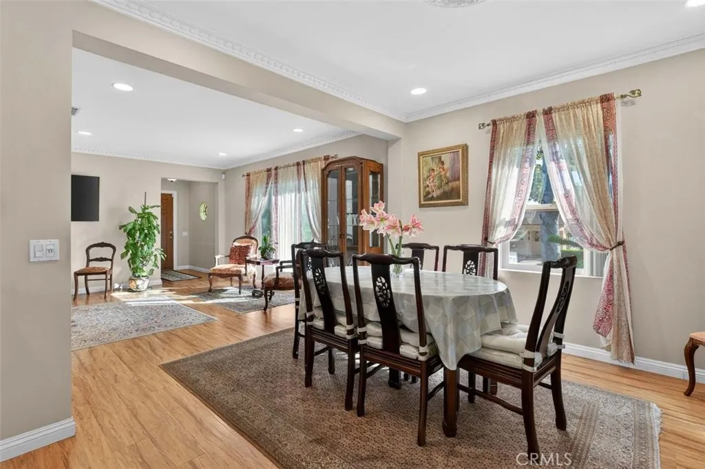 Additional image 14 of 820 S Kenneth, Burbank, CA 91501