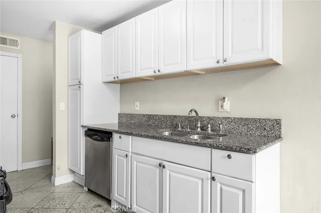 Additional image 34 of 700 W La Veta Ave, Orange, CA 92868