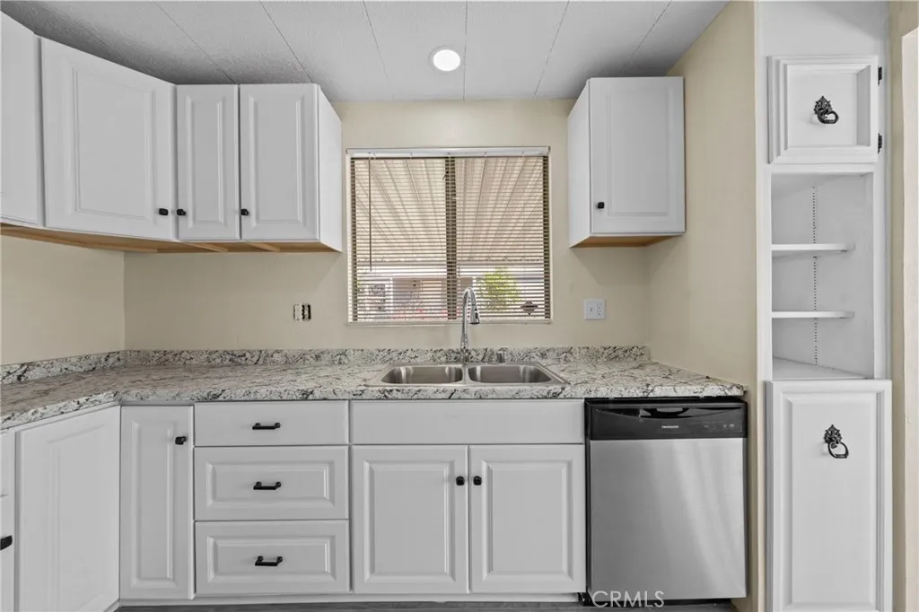 Additional image 45 of 44732 Cornish Ave, Hemet, CA 92544