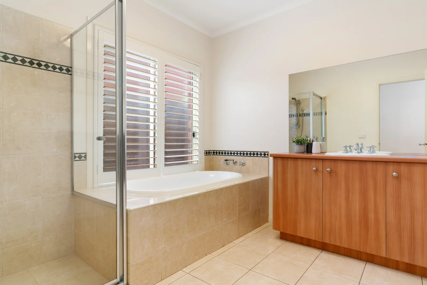 Additional image 15 of 2 Eve Close, Skye VIC 3977