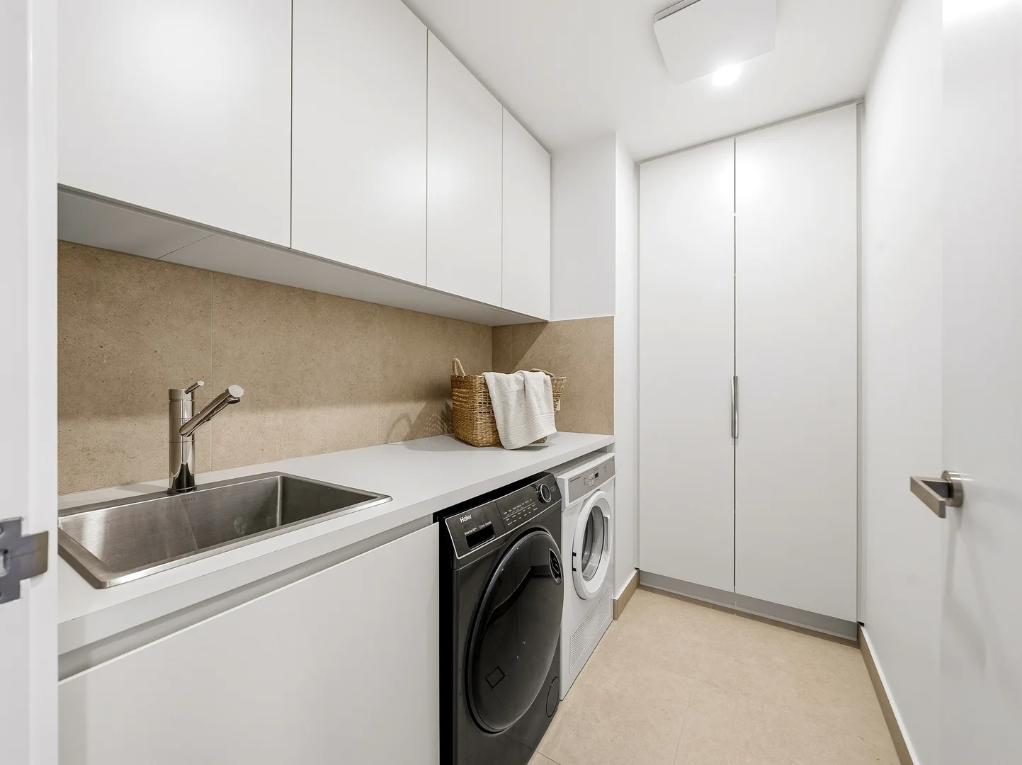 Additional image 17 of 303/16 Woodcliffe Crescent, Woody Point QLD 4019