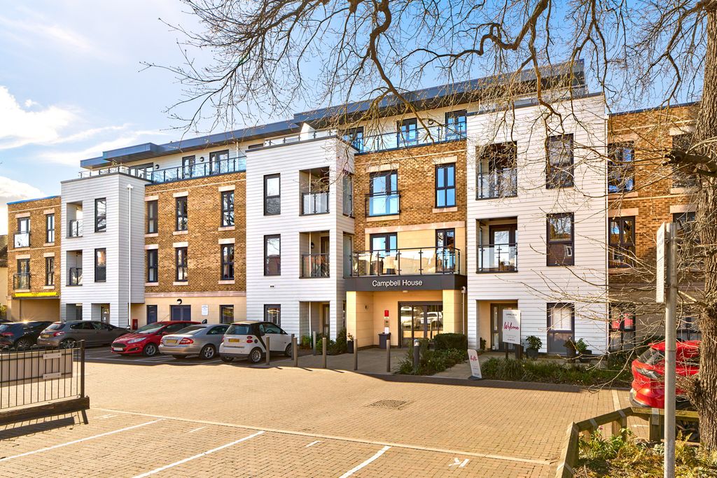 Additional image 8 of 2 bed flat to rentQueens Road, Weybridge KT13