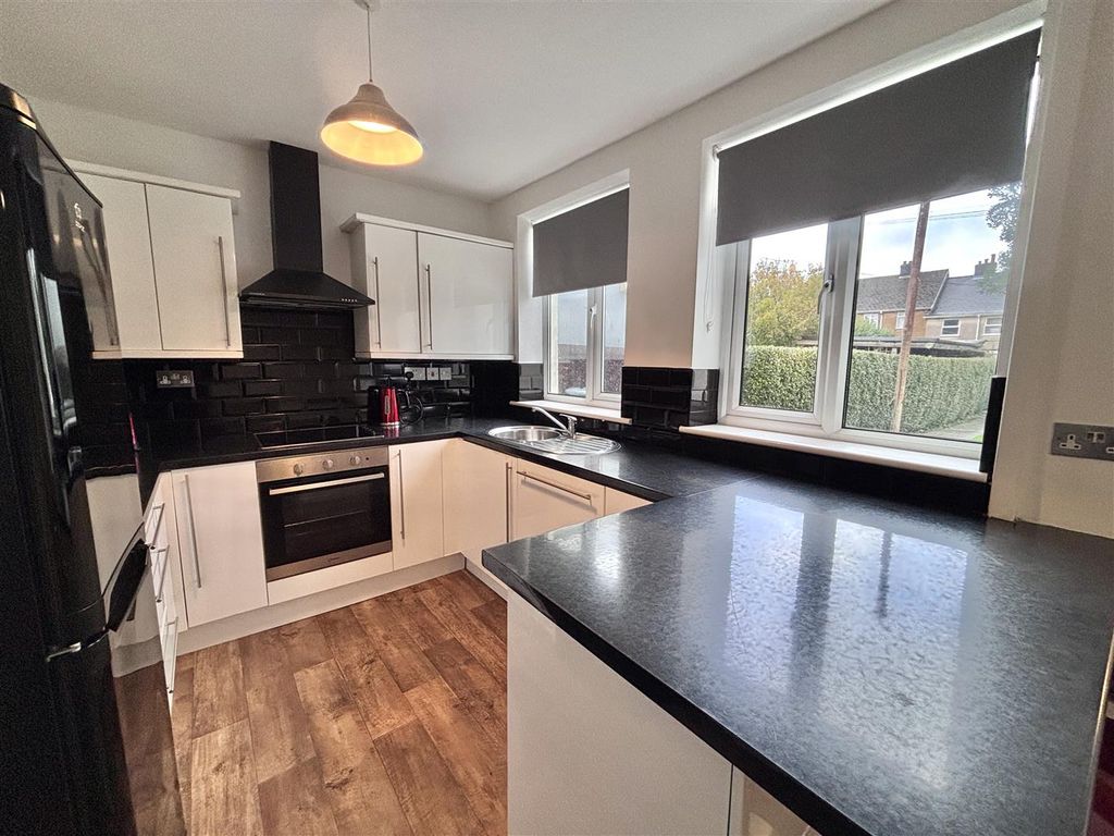 Additional image 2 of 3 bed end terrace house to rentDobell Road, St. Austell PL25