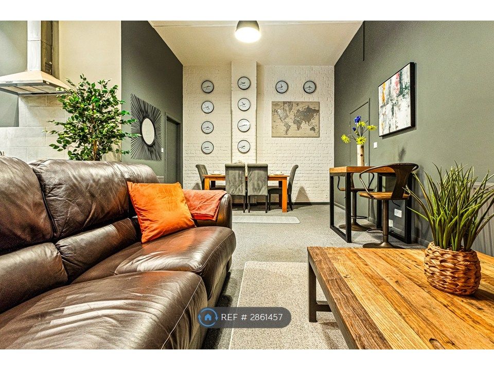 4 bed flat to rentAlbion St, Leicester LE1 photo 2