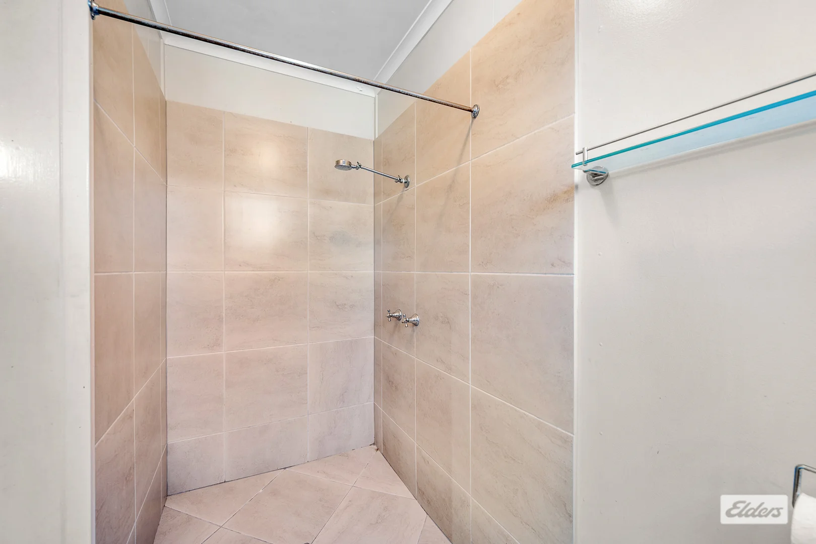 Additional image 16 of 90 Elizabeth Street, South Gladstone QLD 4680