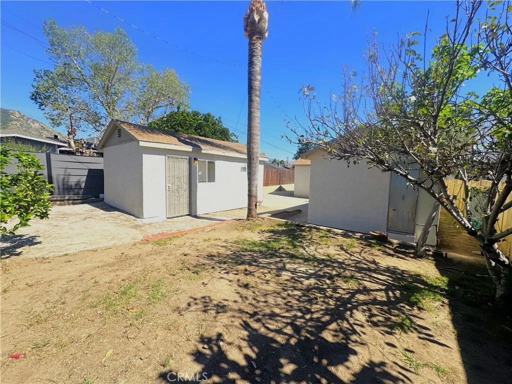 13463 Raven Street, Sylmar, CA 91342