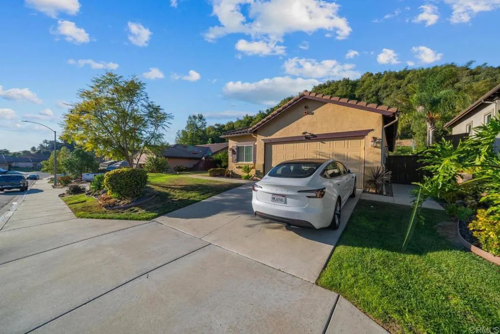 Additional image 38 of 3146 Willow Tree Lane, Escondido, CA 92027