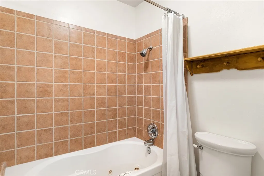 Additional image 9 of 43946 Galion Ave, Lancaster, CA 93536
