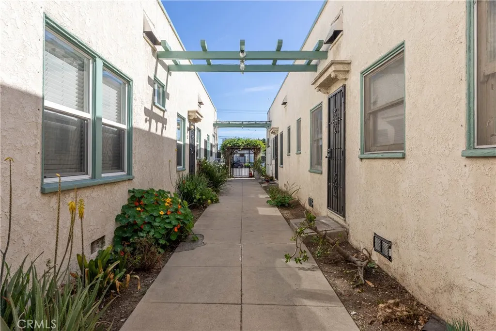 Additional image 50 of 1738 E 4th Street Unit 15, Long Beach, CA 90802