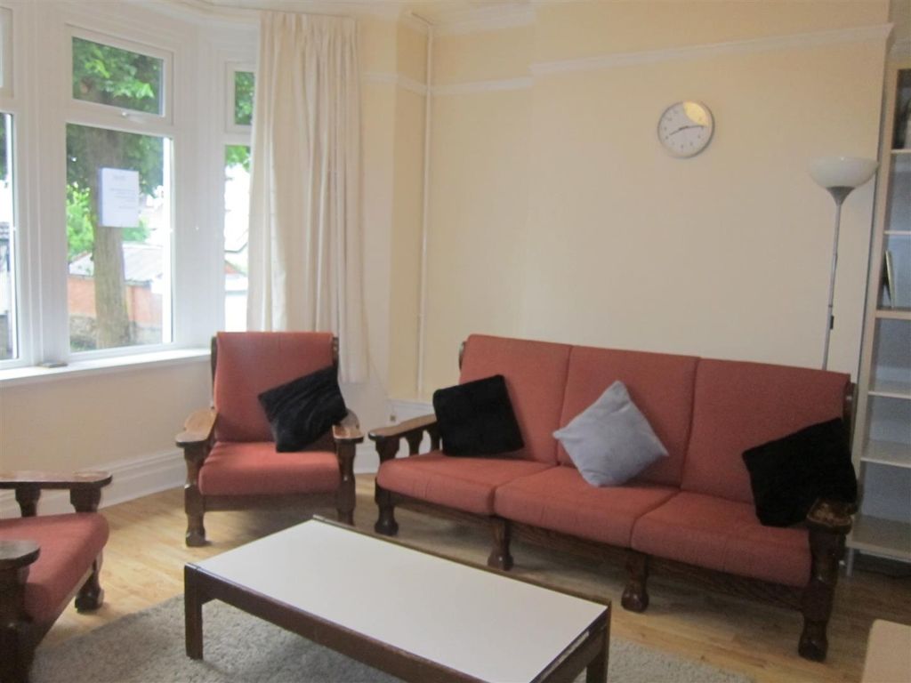 Additional image 8 of 5 bed semi-detached house to rentBertha Street Treforest, Pontypridd CF37