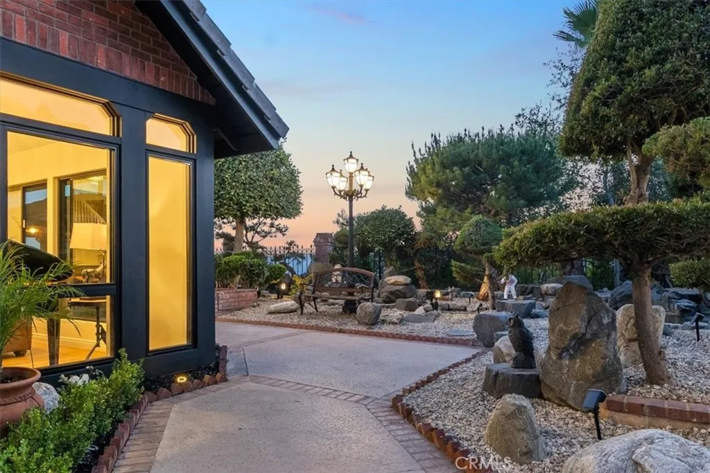Additional image 64 of 834 Moorside Drive, Glendale, CA 91207
