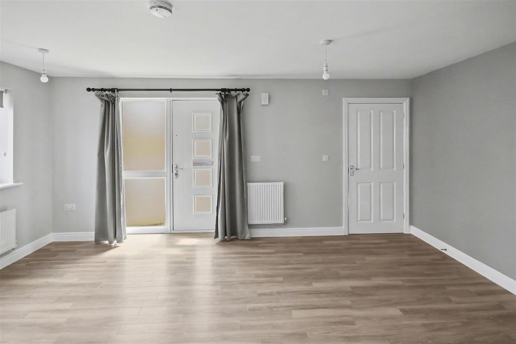Additional image 6 of 1 bed semi-detached house to rentRedwing Place, Corby NN17