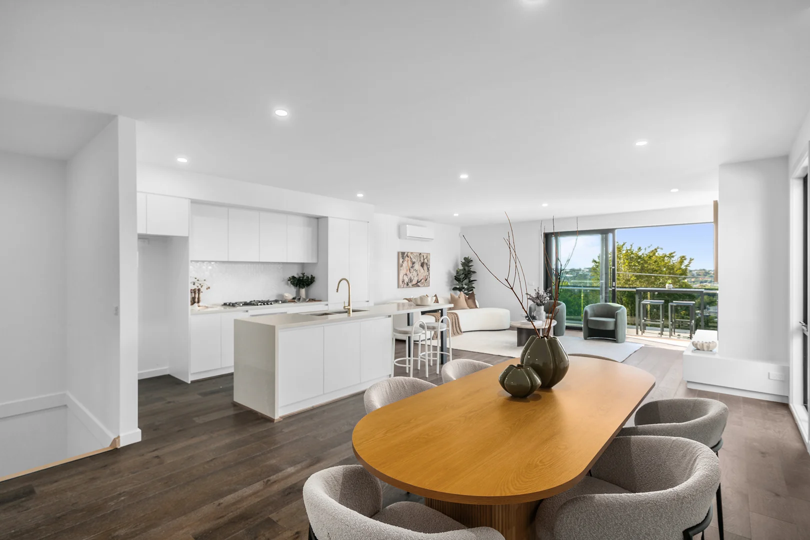 Additional image 6 of 4/110 Lebanon Street, Strathmore VIC 3041