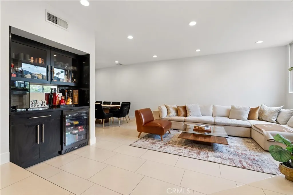 Additional image 5 of 1227 N Brand Blvd, Glendale, CA 91202