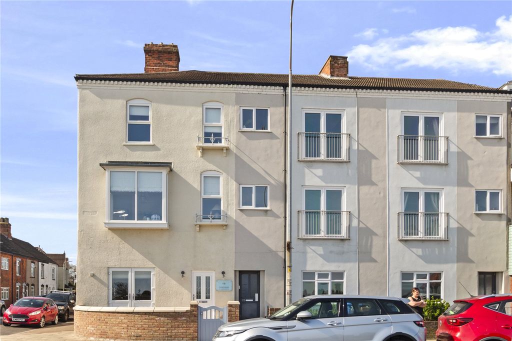 2 bed flat to rent23 Kingsway, Cleethorpes DN35